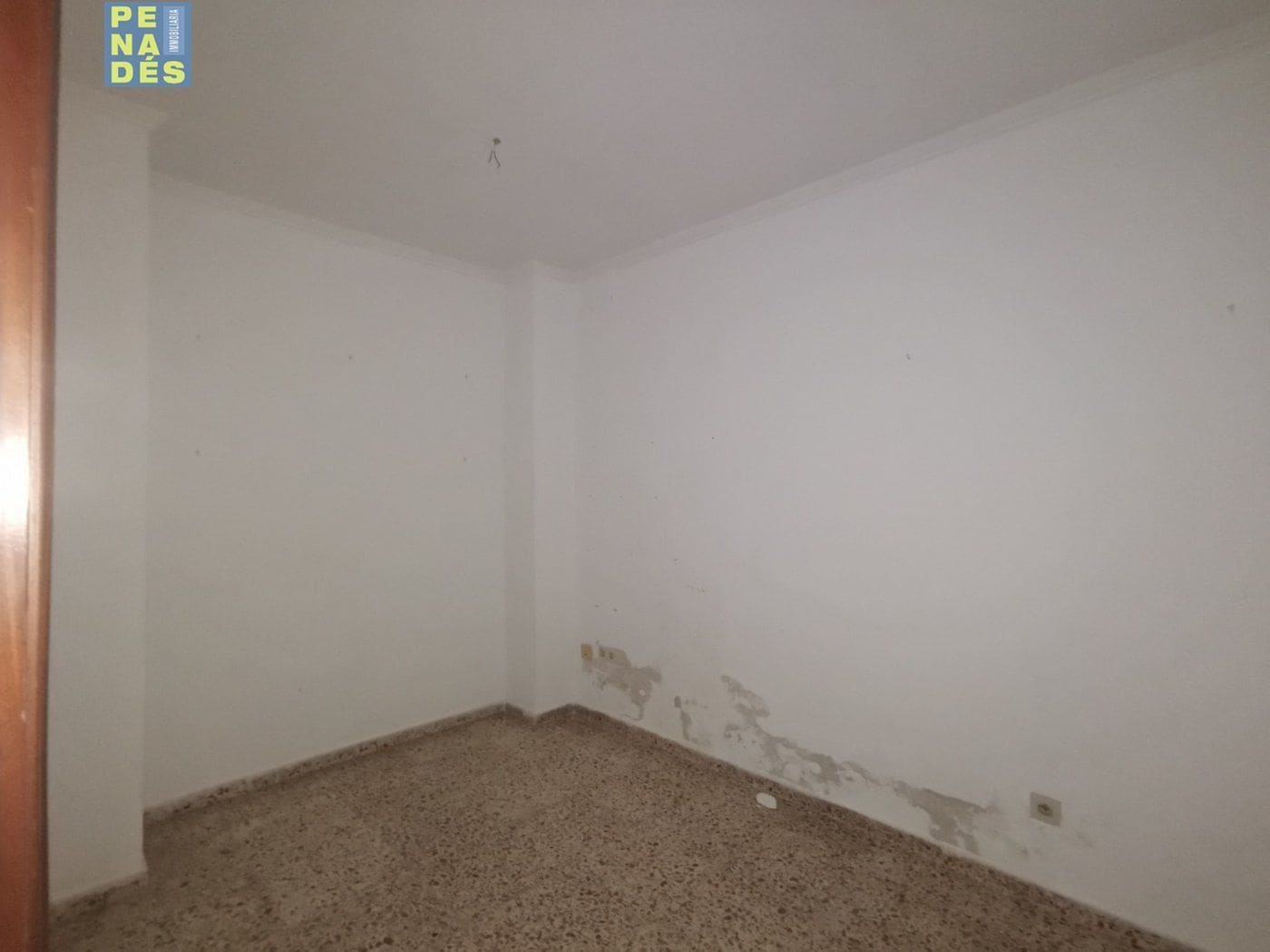 Retail in Ontinyent, Valencia for lease Building Photo- Image 1 of 6