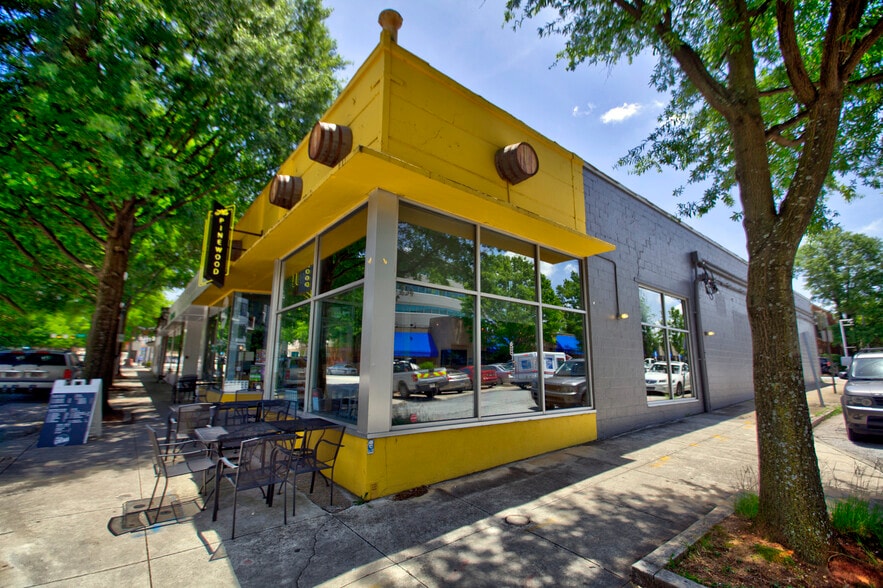 246-254 W Ponce de Leon Ave, Decatur, GA à louer - Photo du bâtiment - Image 2 de 5