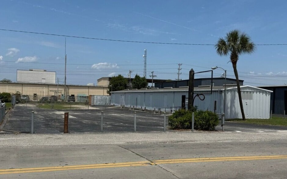 807 Seaboard St, Myrtle Beach, SC for lease - Building Photo - Image 1 of 16