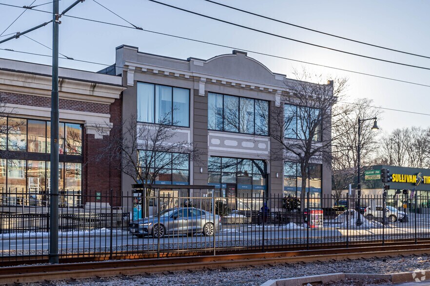 930 Commonwealth Ave, Boston, MA à louer - Photo du bâtiment - Image 3 de 9