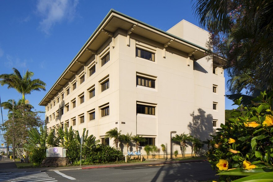 2226 Liliha St, Honolulu, HI à louer - Photo du bâtiment - Image 2 de 2