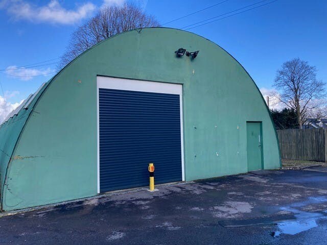 Kemble Airfield, Kemble à louer - Photo du bâtiment - Image 1 de 2