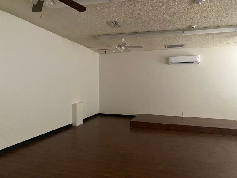 630 W 17th Pl, Tempe, AZ for lease - Interior Photo - Image 2 of 150
