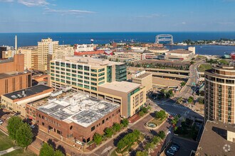 425 W Superior St, Duluth, MN - Aérien Vue de la carte - Image1