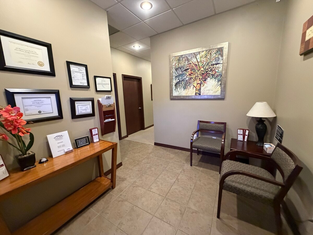 24160 State Road 54, Lutz, FL 33559 - Unité 5 -  - Photo intérieure - Image 2 of 8