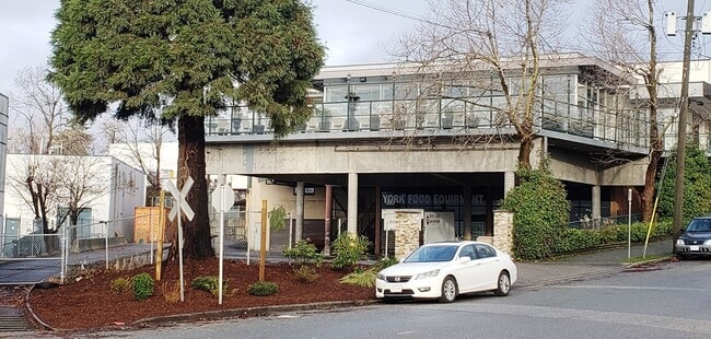 Plus de détails pour 8279 Ross St, Vancouver, BC - Industriel à louer