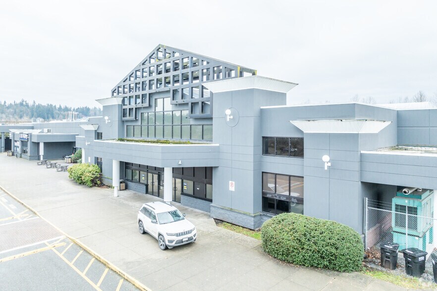 11125 124th St, Surrey, BC à vendre - Photo principale - Image 1 de 1