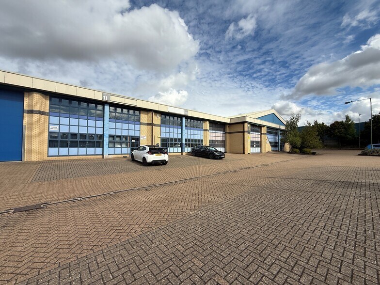 26 Third Av, Letchworth Garden City à louer - Photo du bâtiment - Image 3 de 3