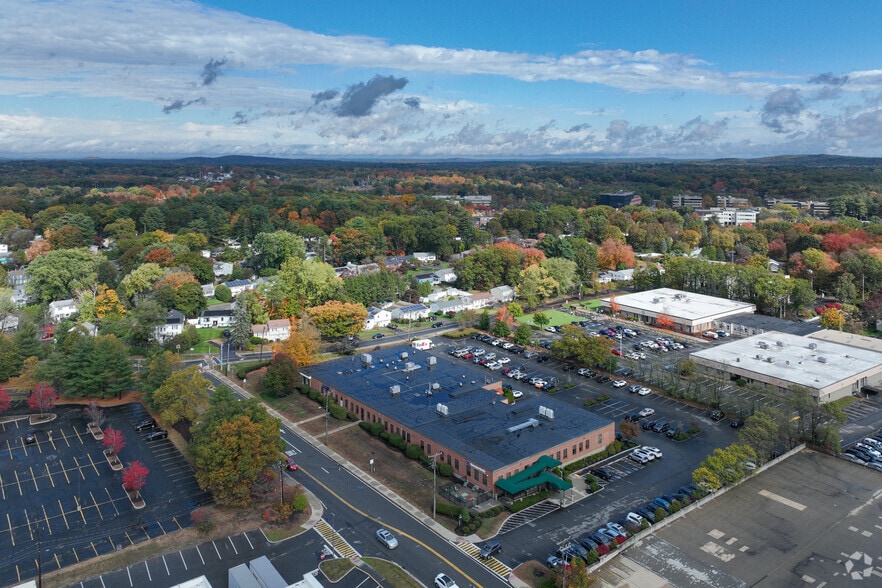 125 Newbury St, Framingham, MA for lease - Aerial - Image 2 of 7