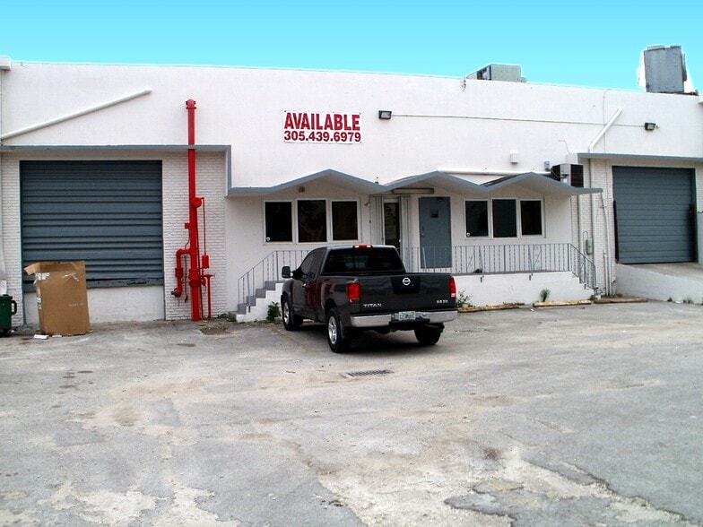 670 W 20th St, Hialeah, FL for lease - Construction Photo - Image 2 of 16