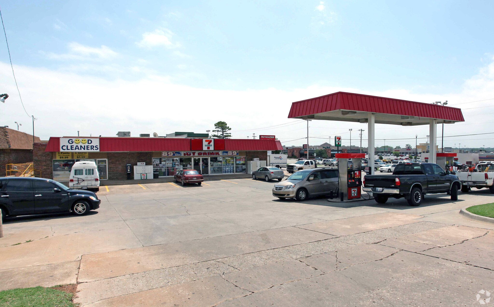 110-112 S Bryant Ave, Edmond, OK for lease Primary Photo- Image 1 of 22