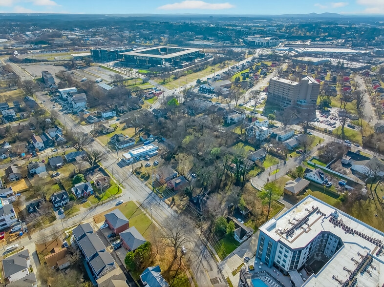 615 Wedgewood Ave, Nashville, TN for sale - Aerial - Image 3 of 5
