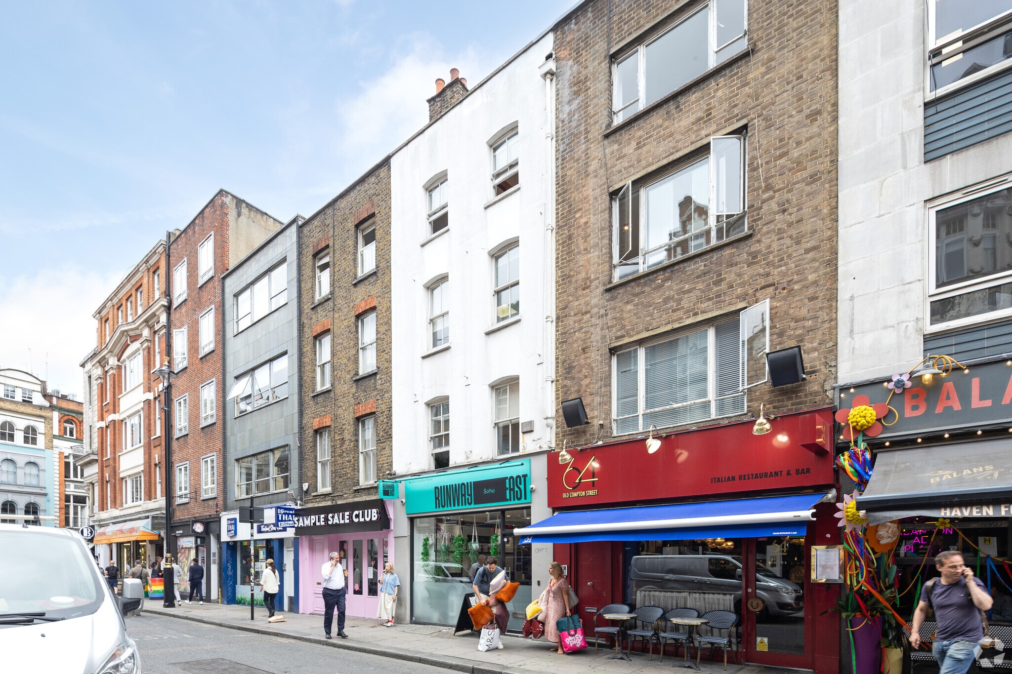 66 Old Compton St, Londres à louer Photo principale- Image 1 de 12