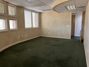 6969 E Sunrise Dr, Tucson, AZ à louer Photo intérieure- Image 2 de 3