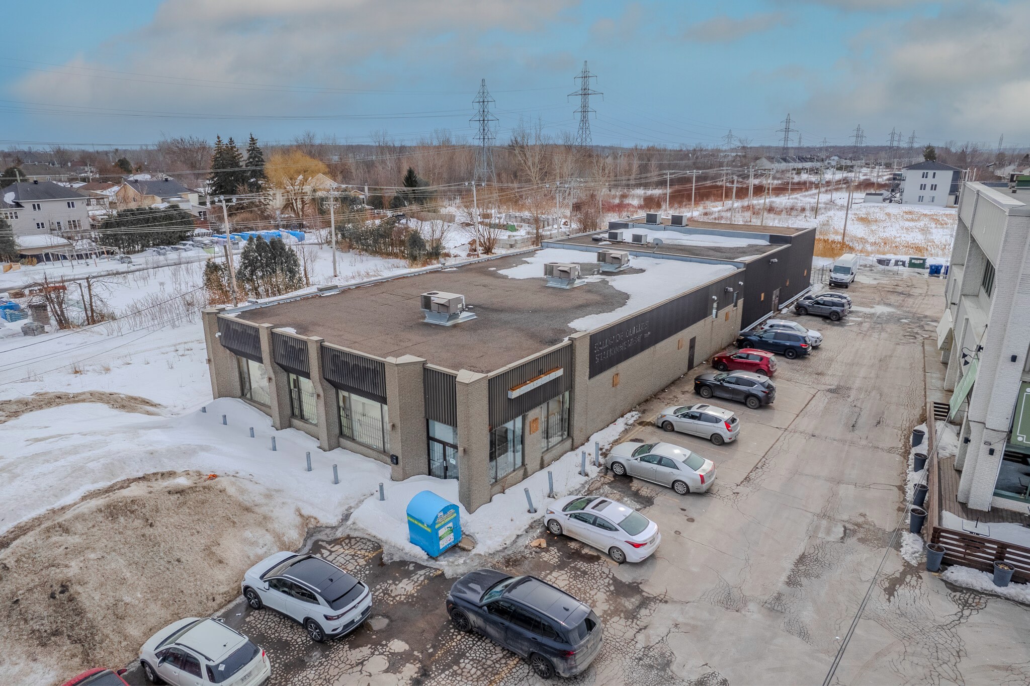 5520 Boul des Laurentides, Laval, QC à vendre Photo du bâtiment- Image 1 de 1