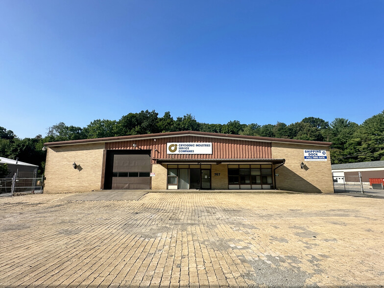 767 Route 30, Imperial, PA for lease - Primary Photo - Image 1 of 5