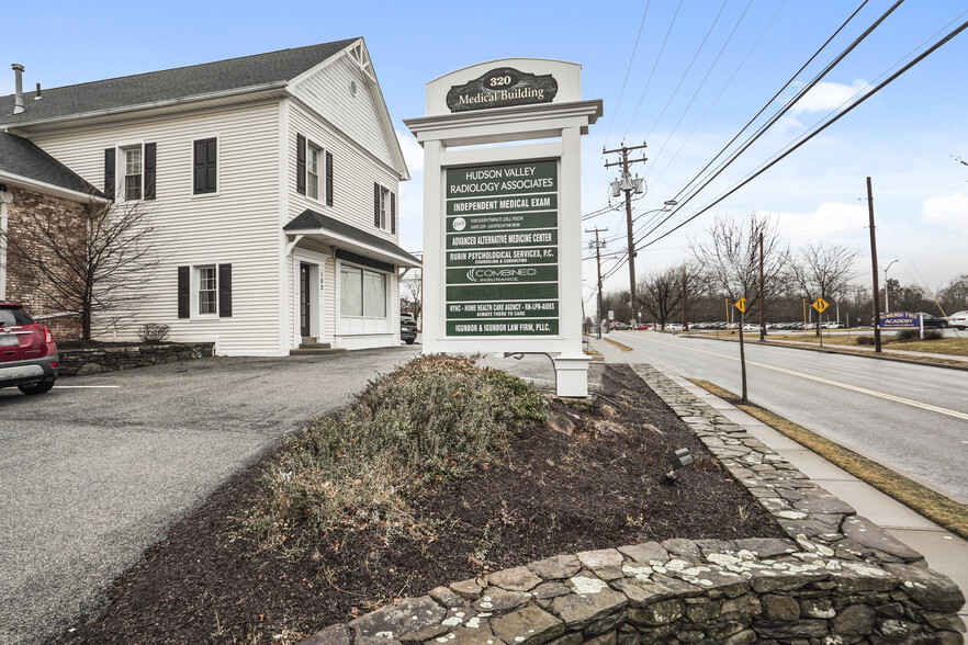 320 Robinson Ave, Newburgh, NY for lease - Building Photo - Image 3 of 6