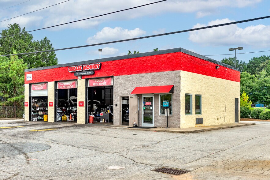 234 Fairview Rd, Ellenwood, GA à vendre - Photo du bâtiment - Image 3 de 24