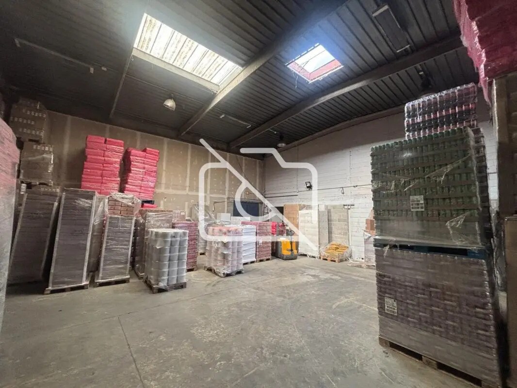 Industrial in Sarcelles for sale Interior Photo- Image 1 of 10