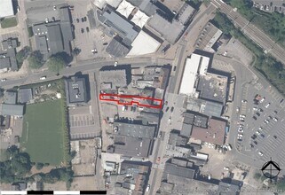 35 High St, Wickford, ESS - AERIAL  map view