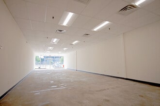 Us Highway 206, Raritan, NJ for lease Interior Photo- Image 1 of 4
