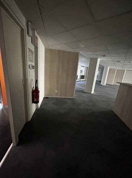 Bureau dans Lyon à louer - Photo du bâtiment - Image 3 de 5