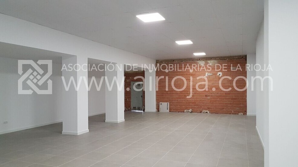 Commerce de détail dans Logroño, La Rioja à louer - Photo intérieure - Image 1 de 1