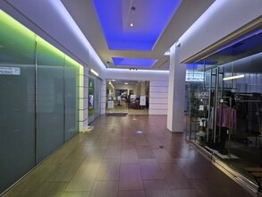 3832 Wilshire Blvd, Los Angeles, CA for lease Building Photo- Image 1 of 4