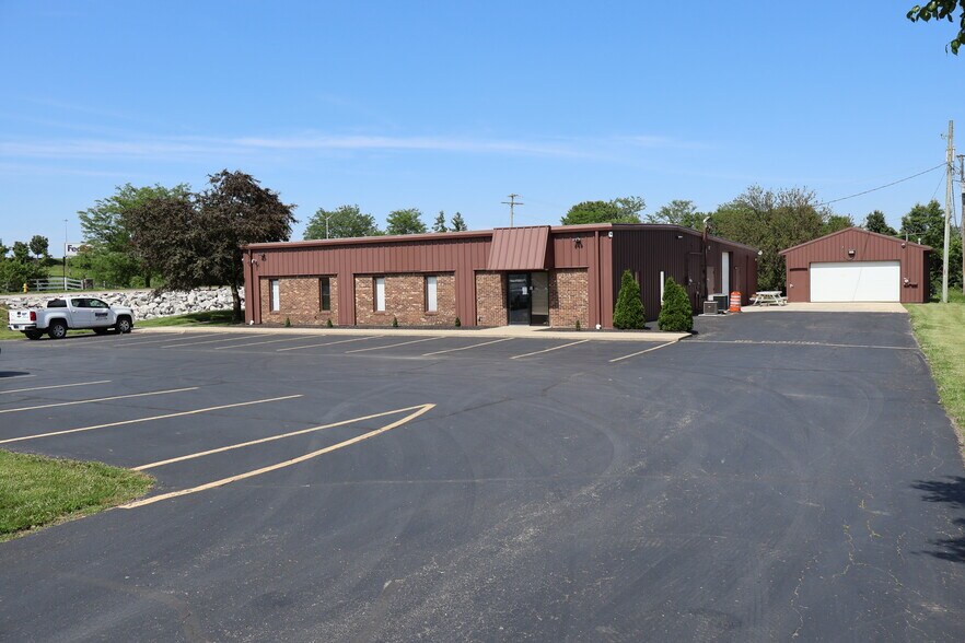 6110 Enterprise Pky, Grove City, OH for lease - Building Photo - Image 2 of 9