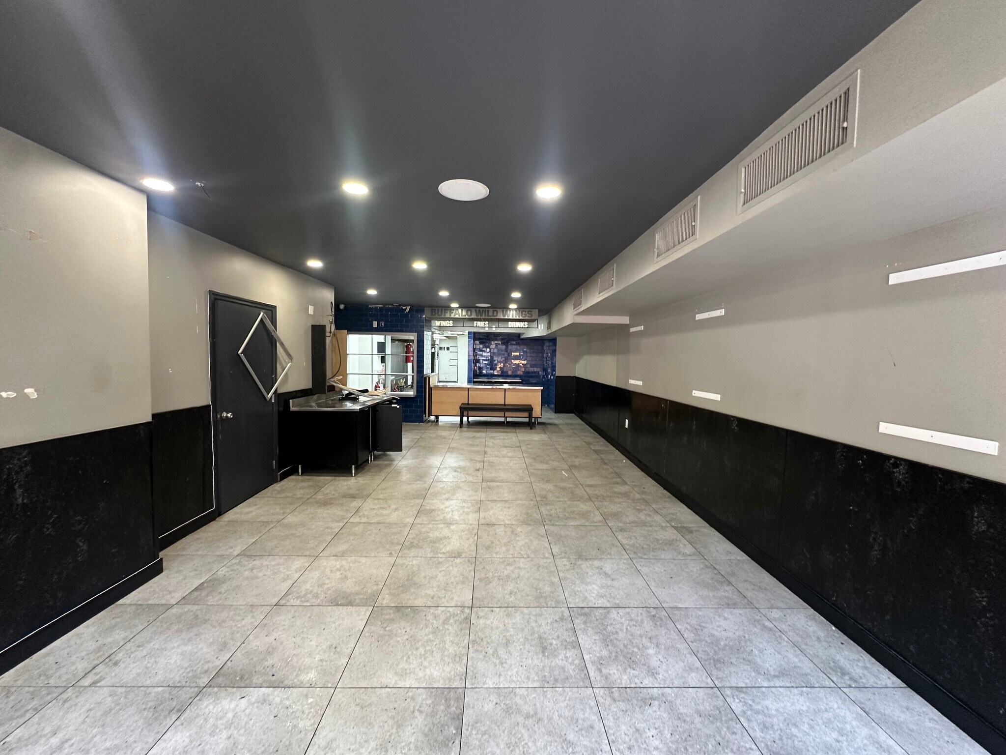 225 1st Ave, New York, NY for lease Building Photo- Image 1 of 12