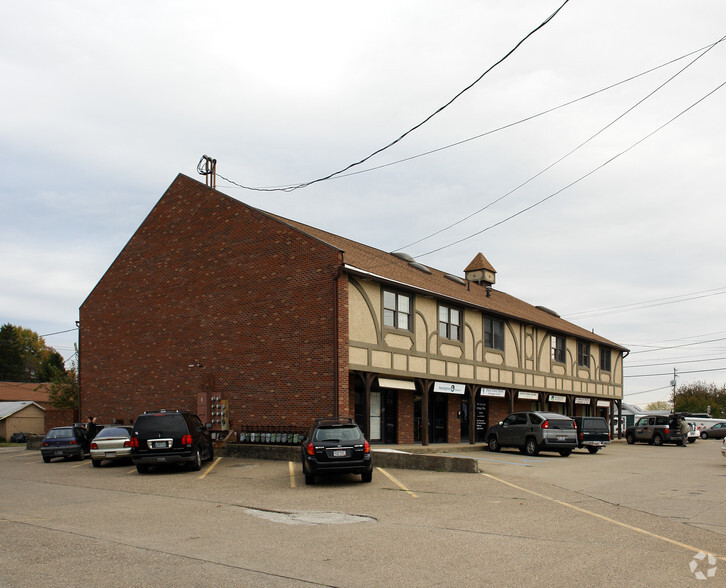 3501 Emerson Ave, Parkersburg, WV for lease - Building Photo - Image 3 of 3