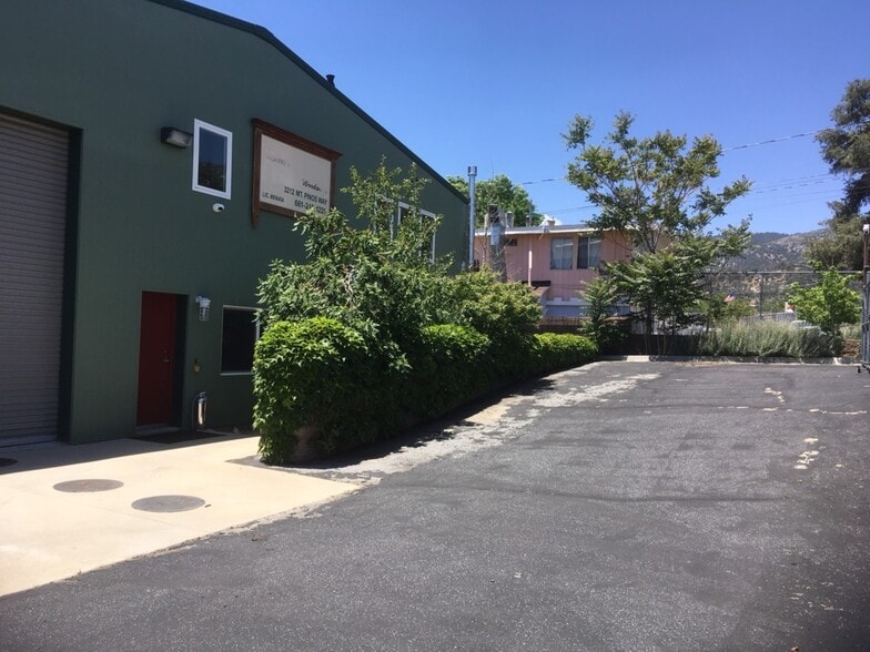3212 Mt Pinos Way, Frazier Park, CA for sale - Building Photo - Image 2 of 32