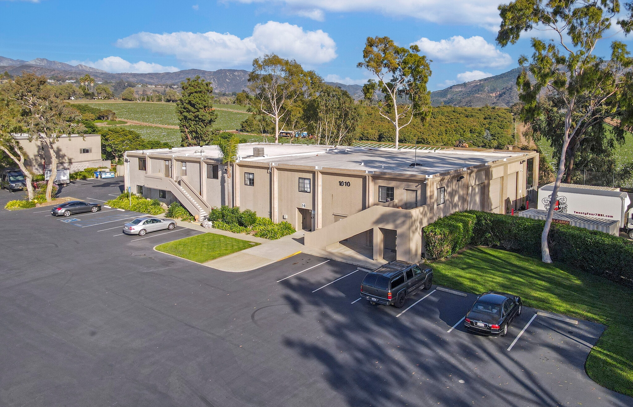 1010 Cindy Ln, Carpinteria, CA for lease Building Photo- Image 1 of 3