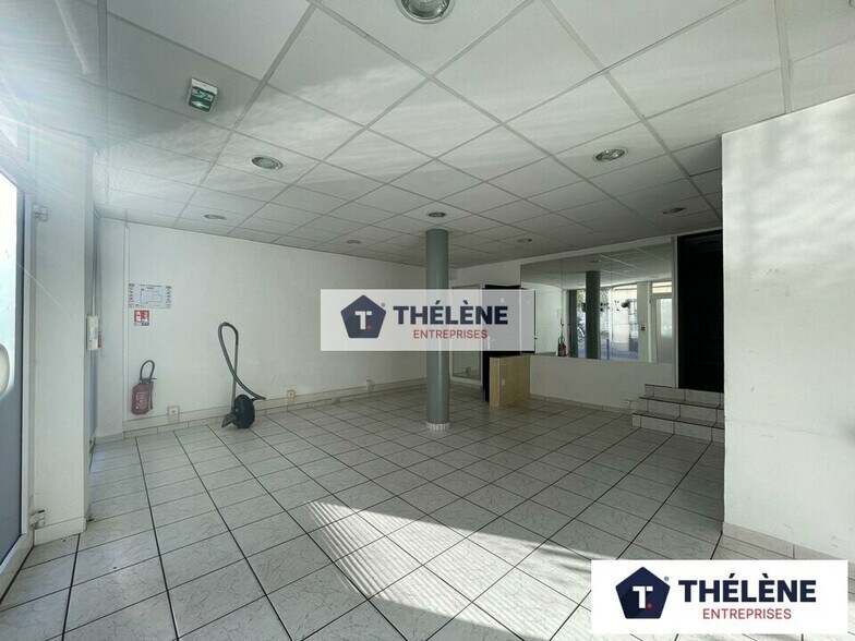 Office in Montpellier for sale - Interior Photo - Image 3 of 7