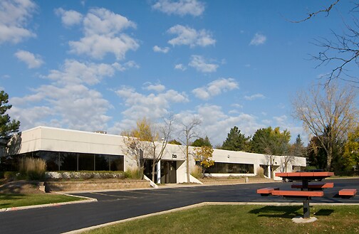 700-748 Springer Dr, Lombard, IL à louer - Photo du bâtiment - Image 1 de 2