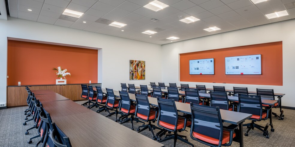 7900 E Union Ave, Denver, CO à louer - Photo intérieure - Image 2 de 29