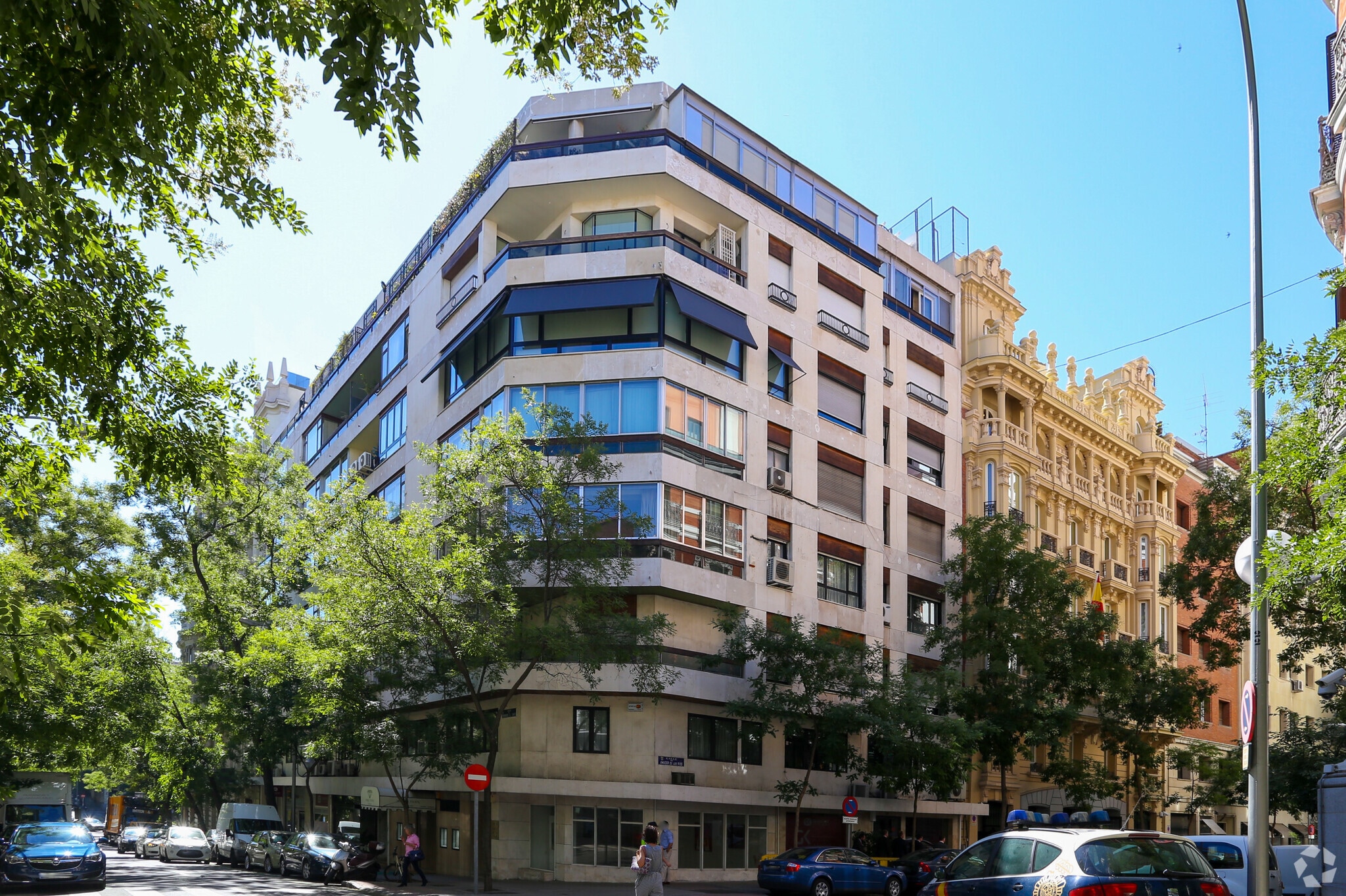 Calle Fernando el Santo, 24, Madrid, Madrid à louer Photo principale- Image 1 de 2