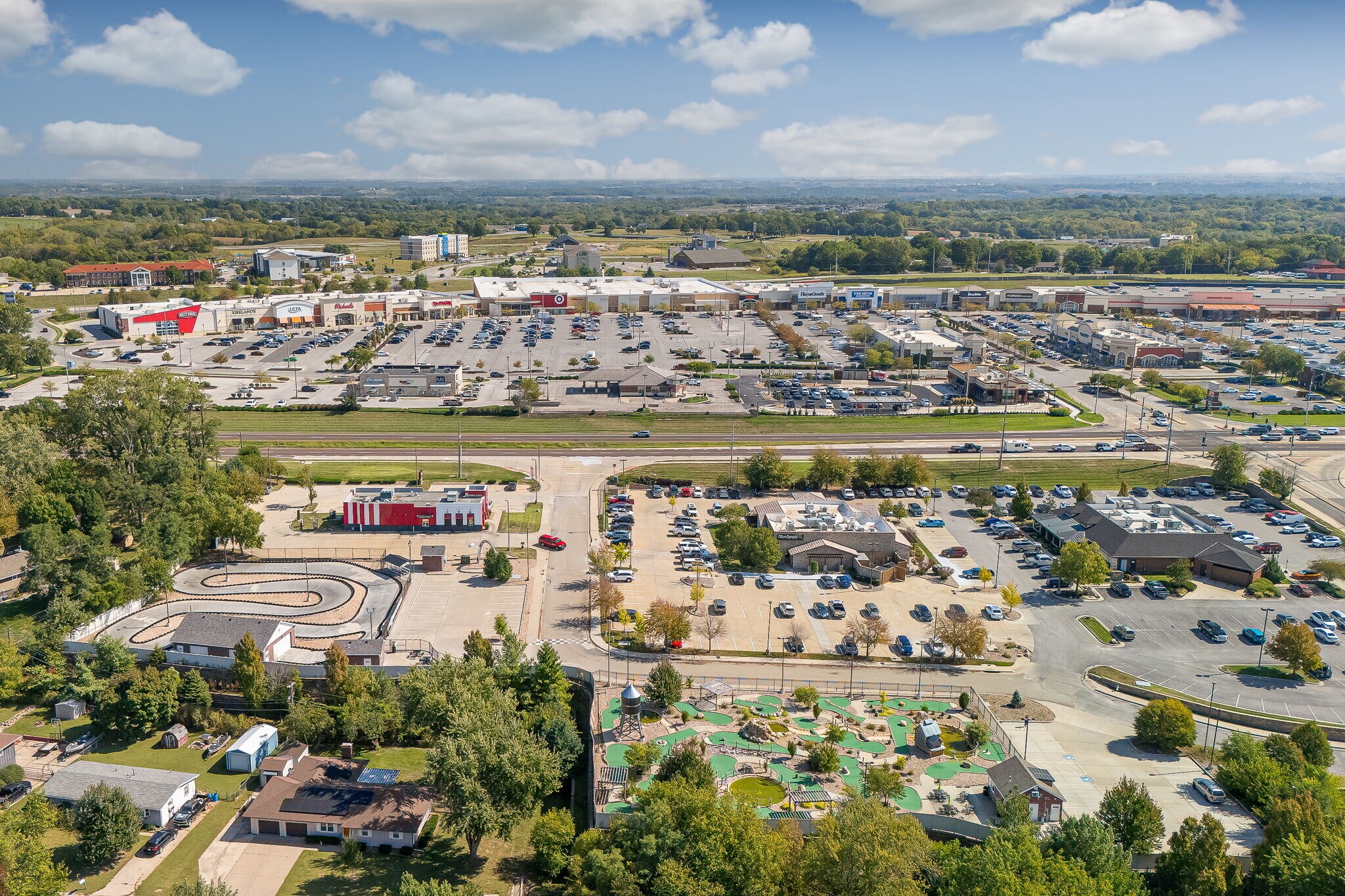 5328 N Belt Hwy, Saint Joseph, MO à vendre Photo principale- Image 1 de 6