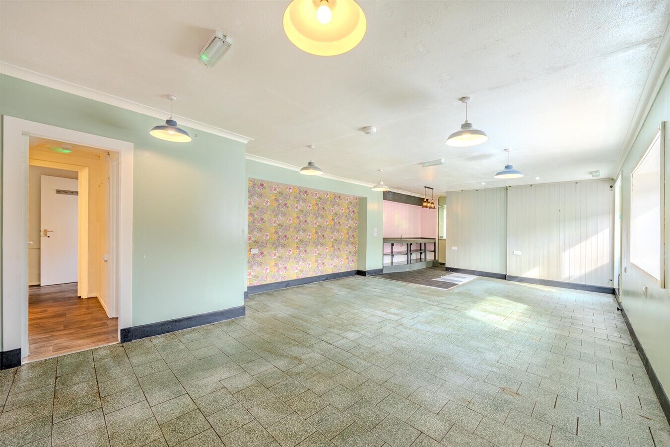 30 Harbour Rd, Eyemouth, SCB TD14 5HY - Unit 29 - - Interior Photo - Image 1 of 5