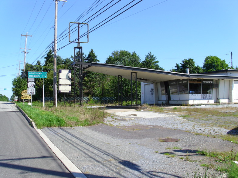 1396 S Hanover St, Pottstown, PA for sale - Building Photo - Image 1 of 4