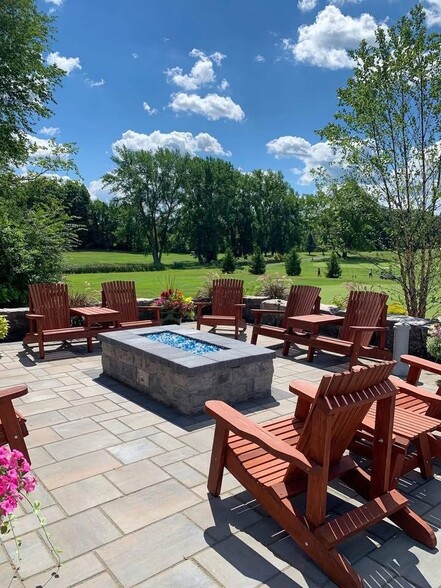 1189 Ogden Parma Town Line Rd, Spencerport, NY à vendre - Photo du bâtiment - Image 3 de 26