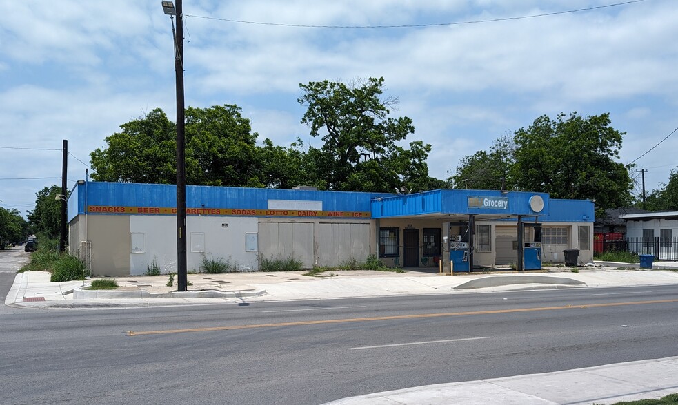 815 N New Braunfels Ave, San Antonio, TX for sale - Building Photo - Image 1 of 4