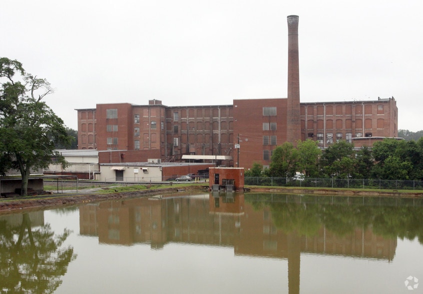 795 Georgia Ave, Gainesville, GA for sale - Building Photo - Image 2 of 3