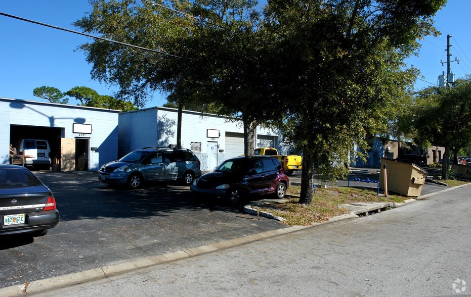 4055-4059 7th Ter, Saint Petersburg, FL for lease - Building Photo - Image 2 of 10