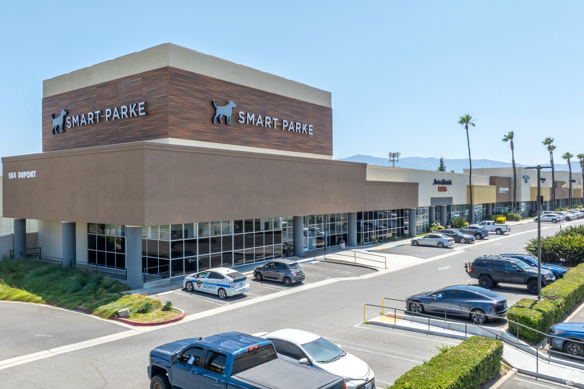 284 DuPont St, Corona, CA for sale Primary Photo- Image 1 of 4