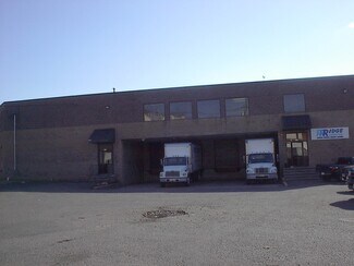 Plus de détails pour 207-235 Clifton Blvd, Clifton, NJ - Industriel à louer