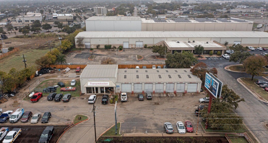 15212 FM 1825, Pflugerville, TX à vendre Photo du bâtiment- Image 1 de 37