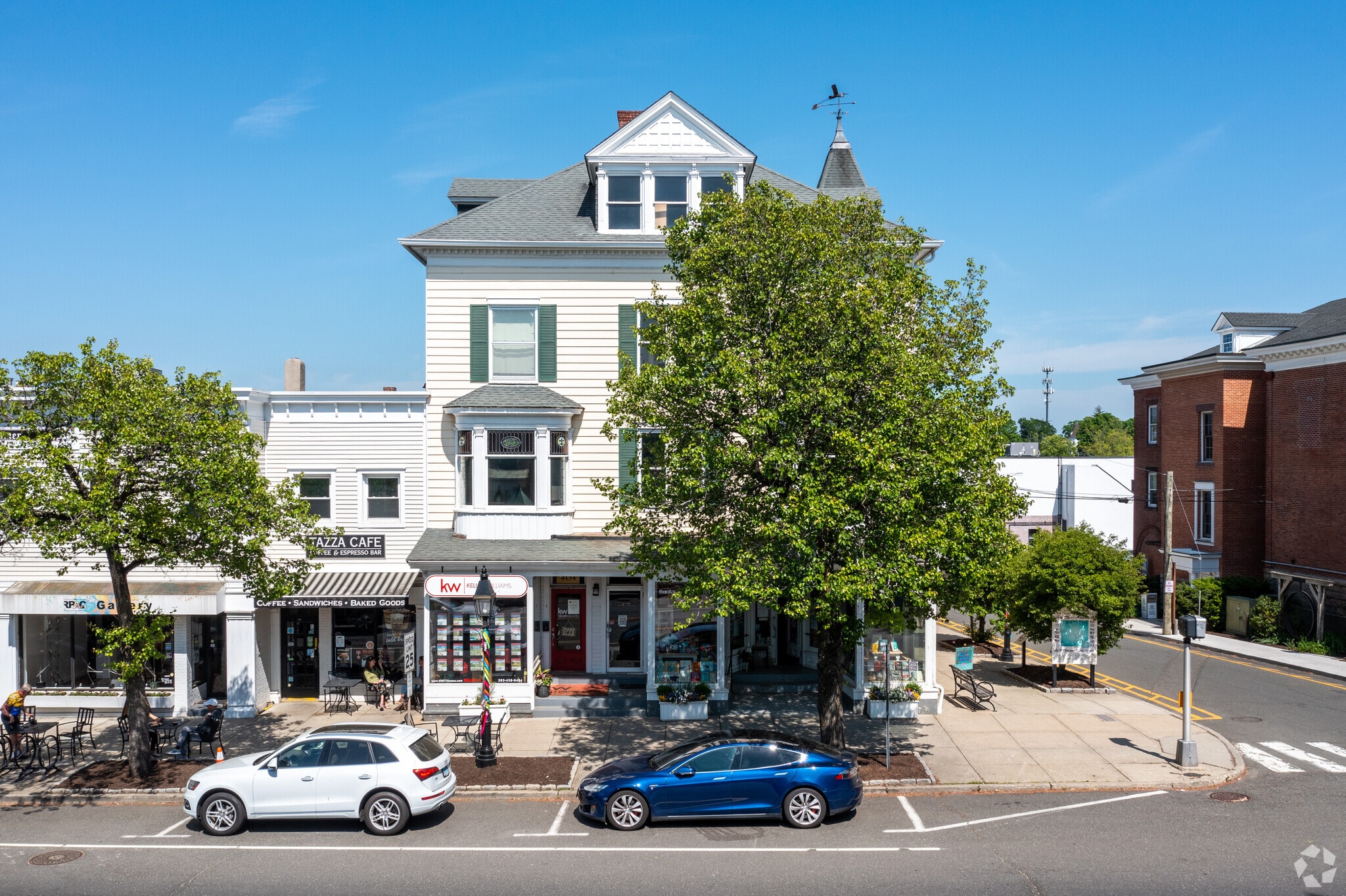 404-424 Main St, Ridgefield, CT à louer Photo du bâtiment- Image 1 de 9