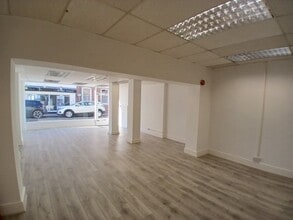 90-91 High St, Huntingdon for lease Interior Photo- Image 1 of 3