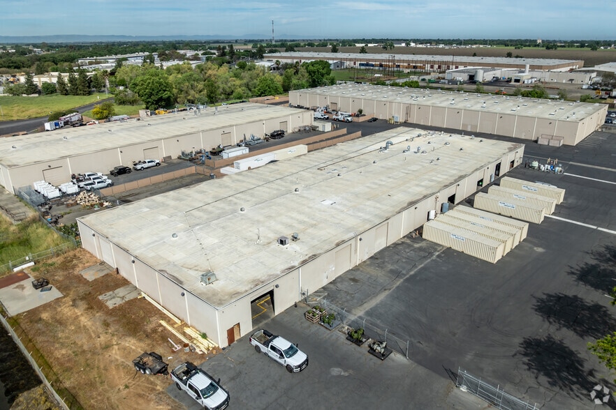 1462 Tanforan Ave, Woodland, CA à louer - Aérien - Image 3 de 3